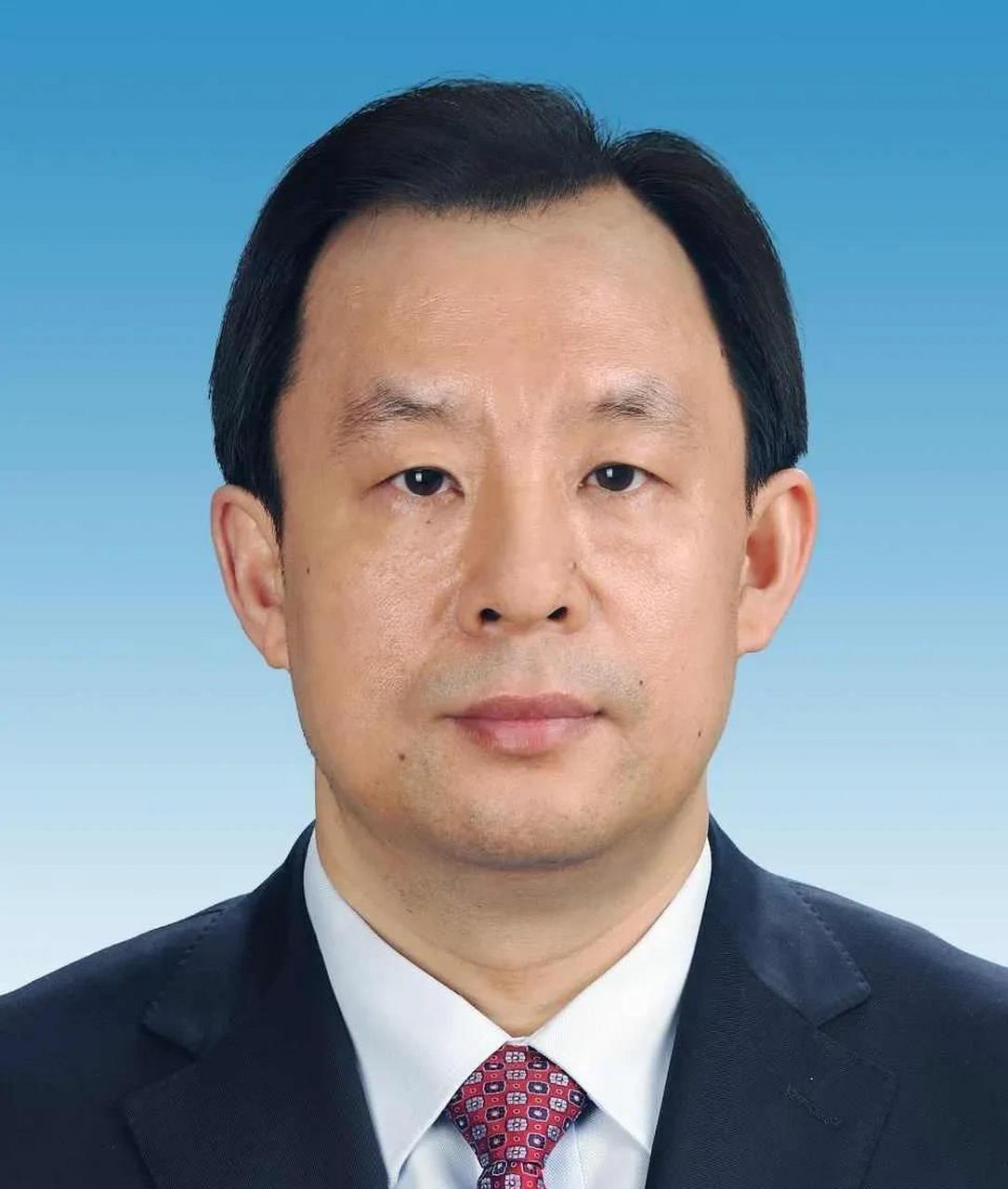 他曾是西安全市唯一的中学生党员,18岁保送上北大,2