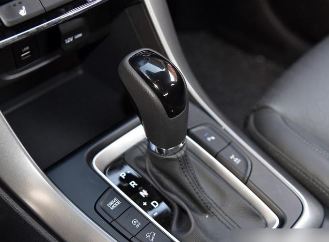 现代ix35自动挡挡位图解,ix35换挡操作技巧