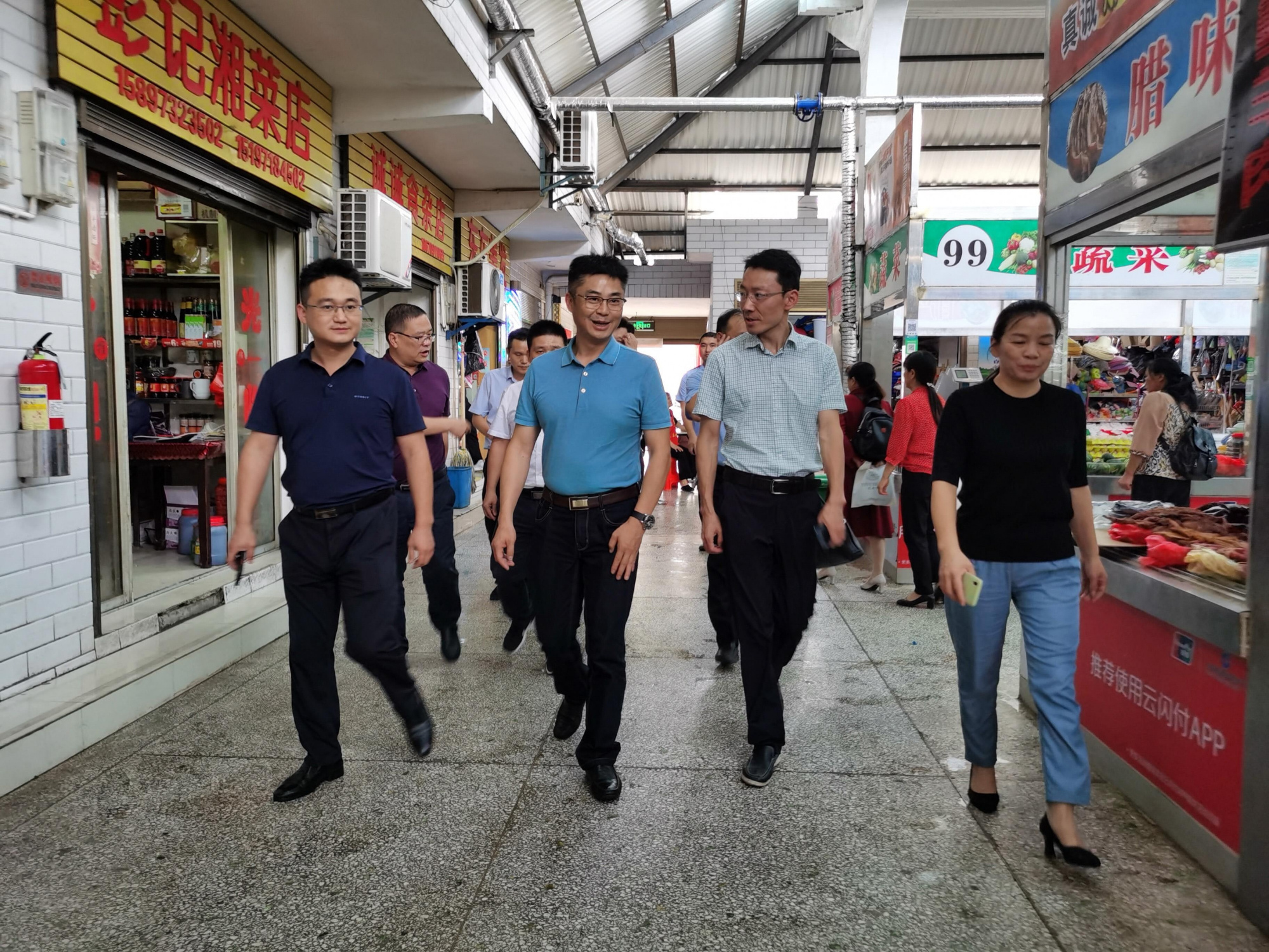 胡亚湘实地督查文明城市建设工作