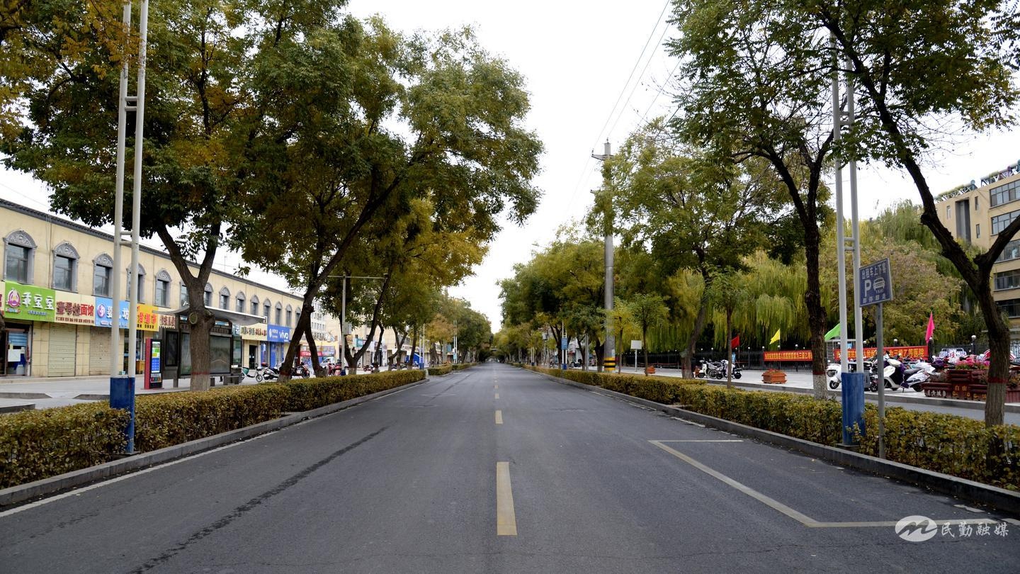 「疫情防控 来自一线的报道」组图:民勤县城!这里的黎明静悄悄