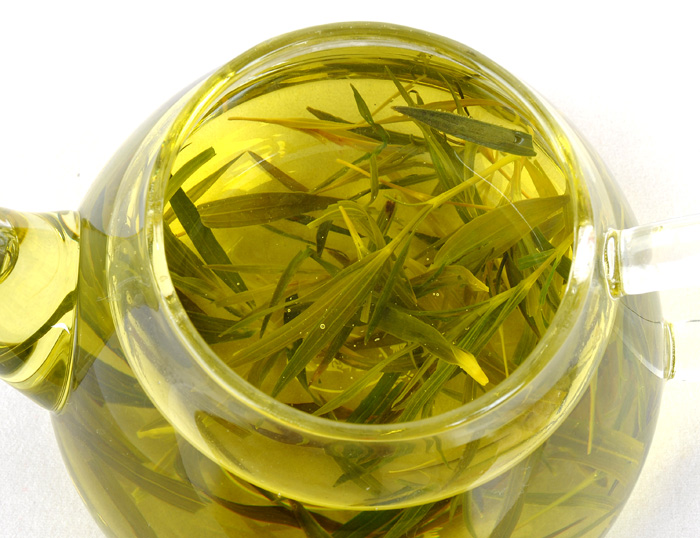 夏天这3种叶子泡水喝,可护肝祛湿,清热降火!