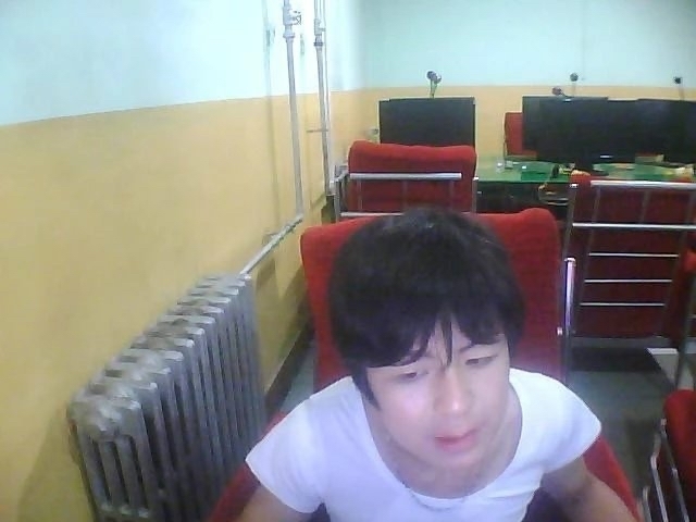 困在身体里的人:两性畸形罕见病患者的33年