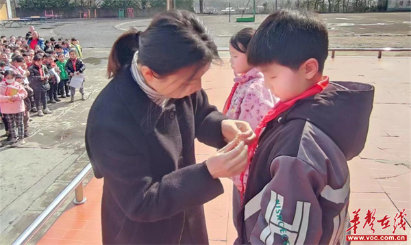 从春天出发 与梦想前行 石牌小学举行春季开学典礼