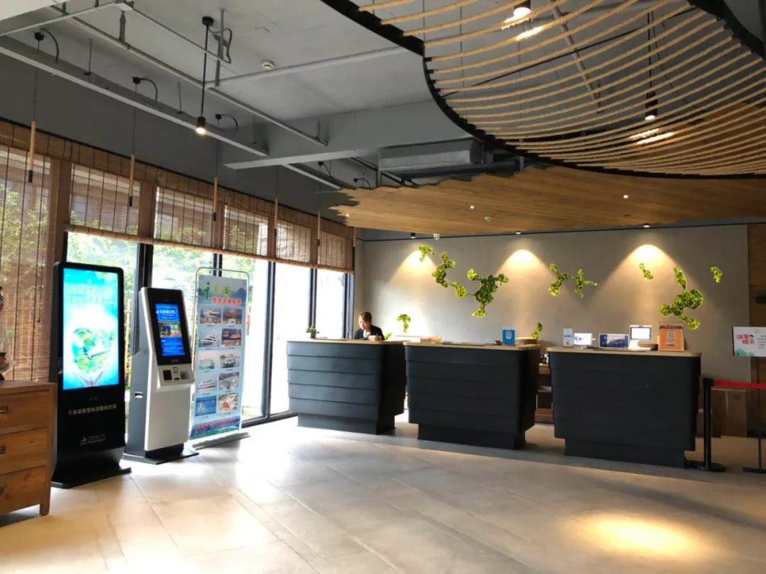 千岛湖鱼街的轻奢旅居,睿沃科技助力打造诗意山水中的智能酒店