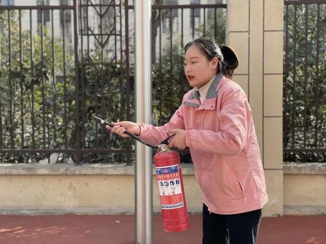 火速行动,防患未燃—香山路幼儿园消防疏散应急演练纪实