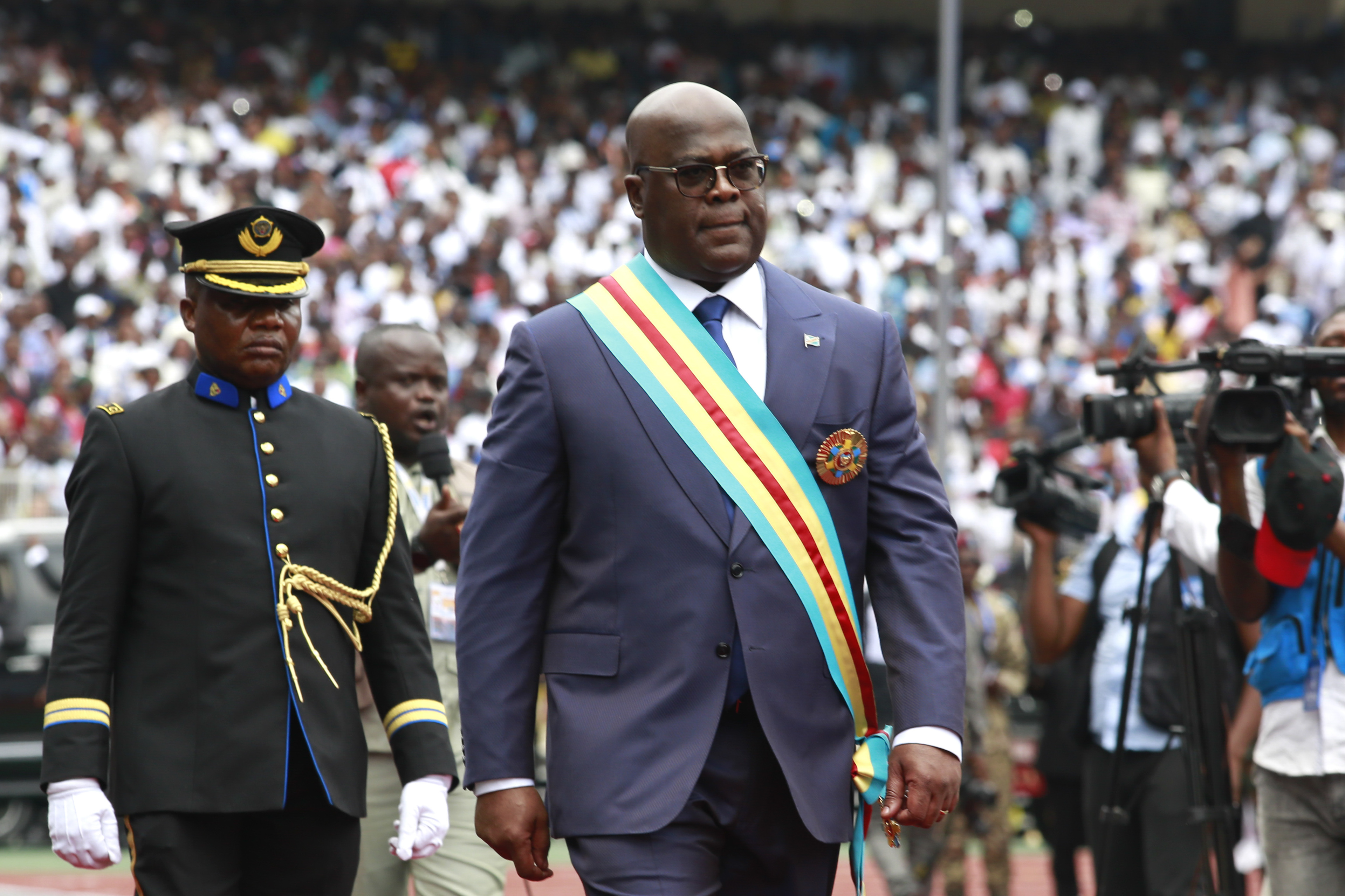 齐塞克迪宣誓就任刚果(金)总统