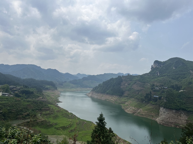 开阳县花梨镇图片