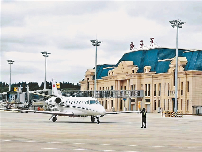 绥芬河机场 校验飞行工作顺利完成
