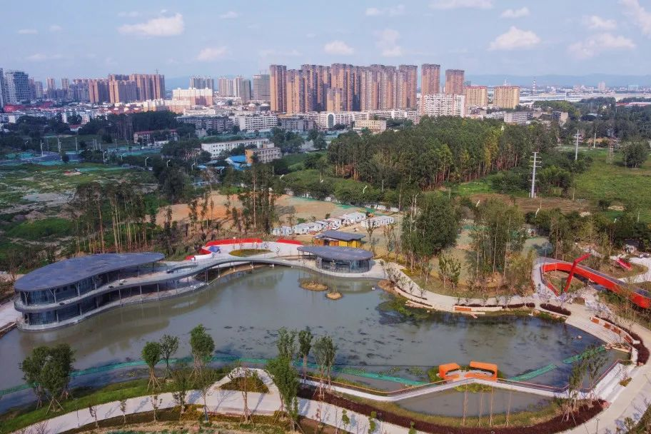 老工业基地更新,总投资200亿元远洋青白江智慧产业城中央商务区