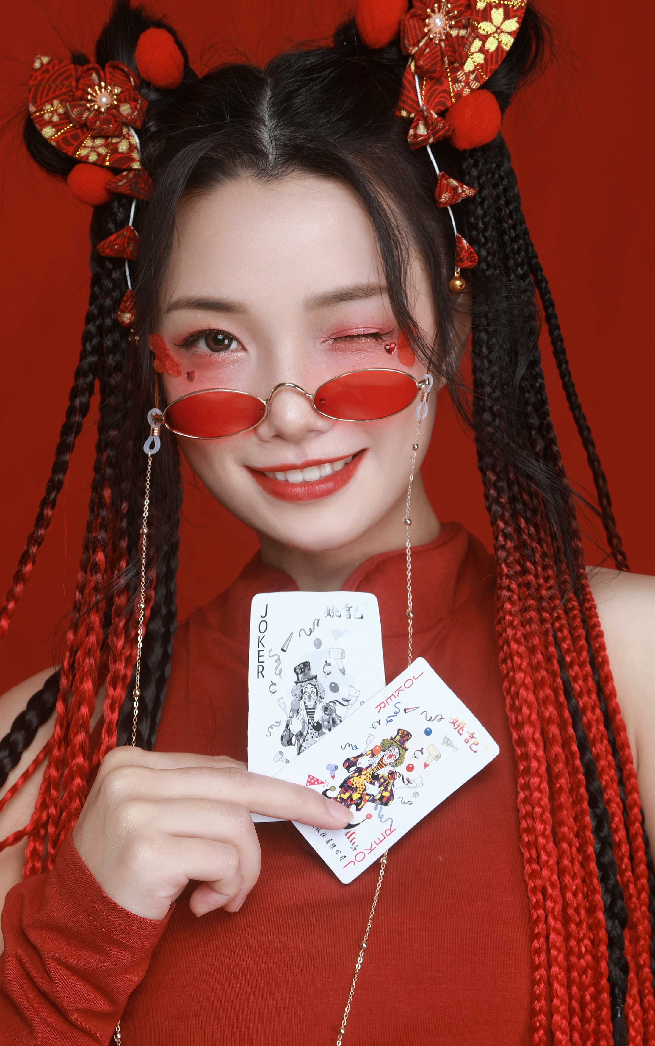 meyase|红色国潮少女写真