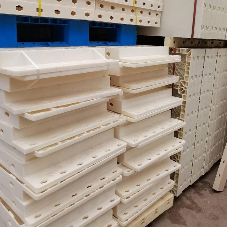 现浇防撞护栏塑料模板 高速防撞墙塑料模板 不粘模