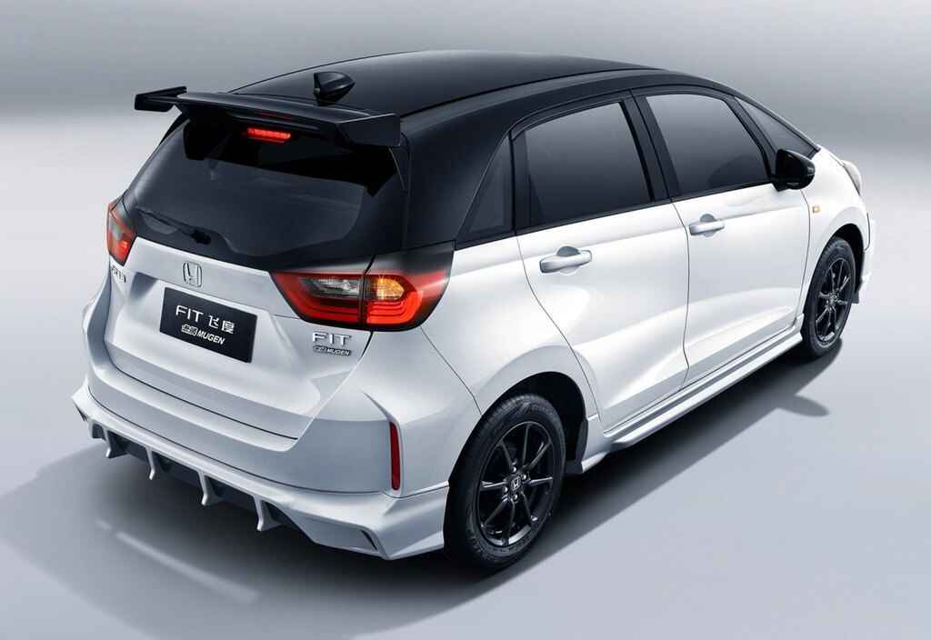 自动挡低速加油,顿挫一冲一冲,是什么原因