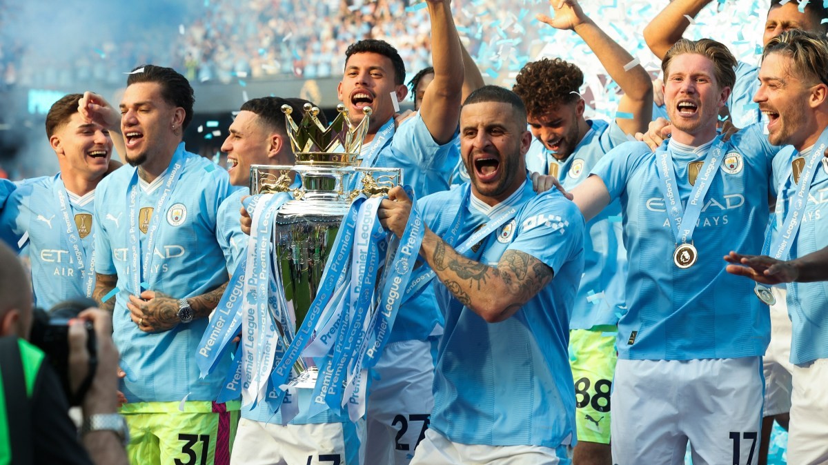 沃克:对阵死敌赢得奖杯意义重大;我想争取英超五连冠