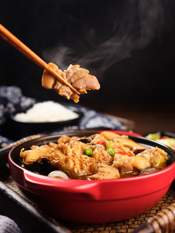 火爆全城,春の椿鸡焖鱼真的好吃吗?