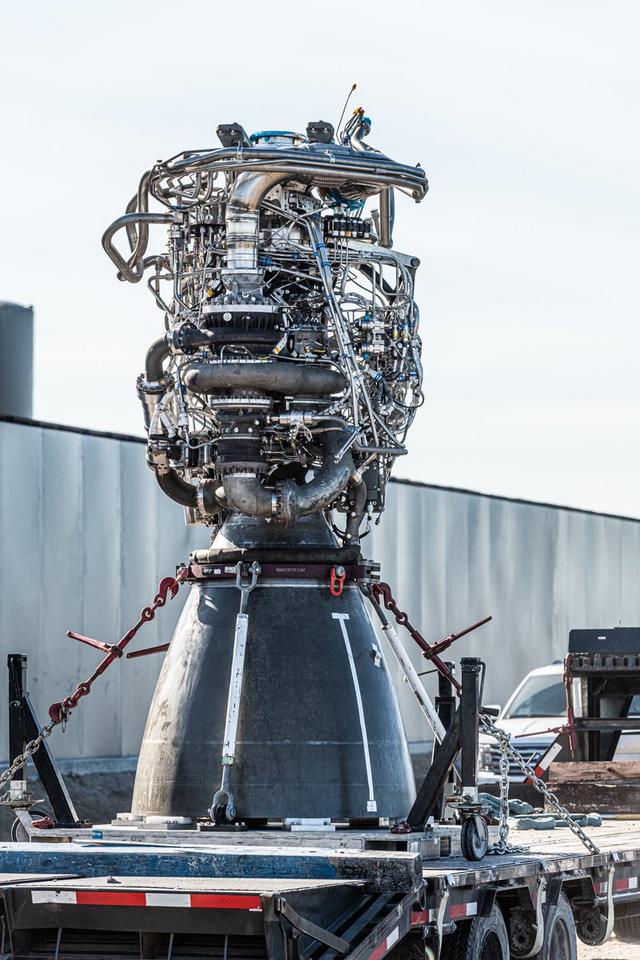 spacex把猎鹰9的梅林发动机改成猛禽发动机,加长整流罩