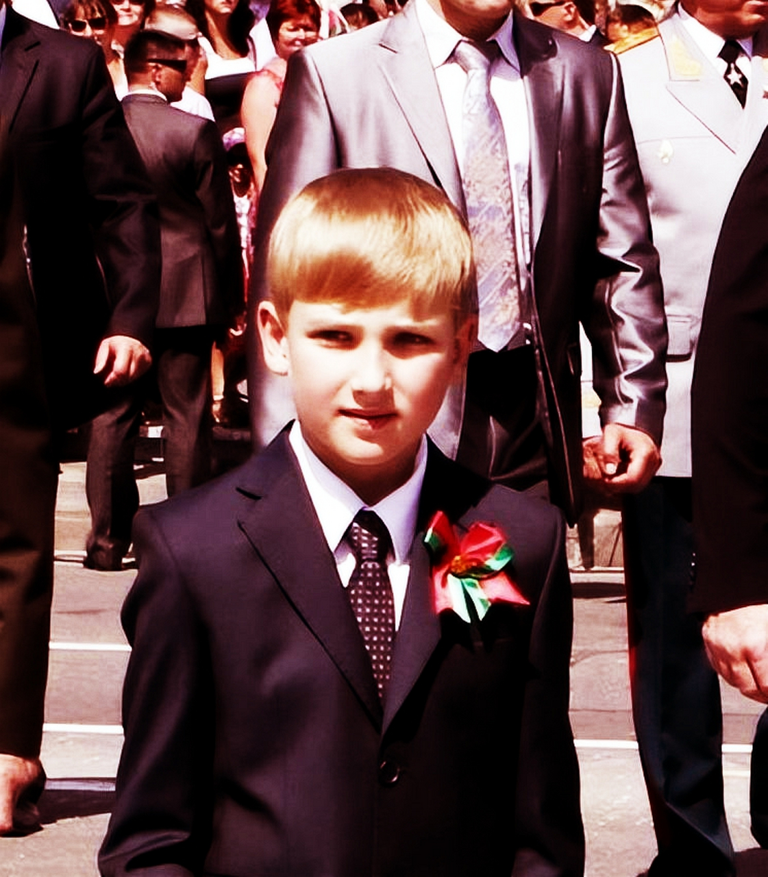 白俄罗斯长子,尼古拉今年18岁,身高1.