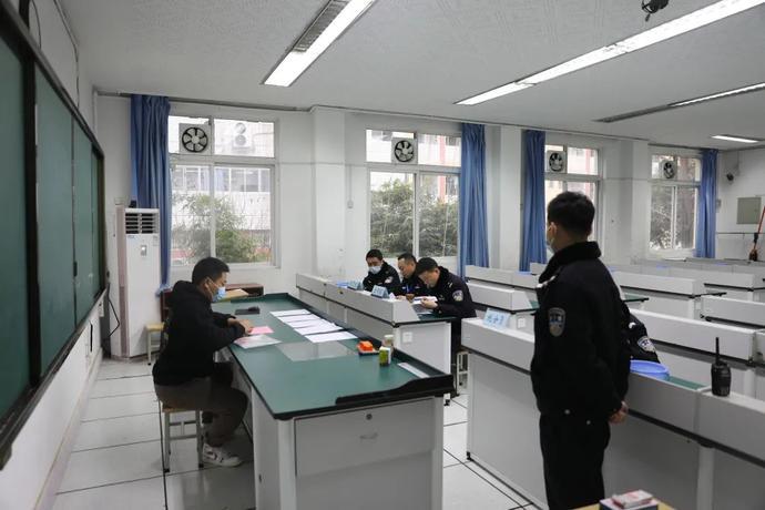 成都市公安局金牛区分局圆满完成公开招考辅警面试工作