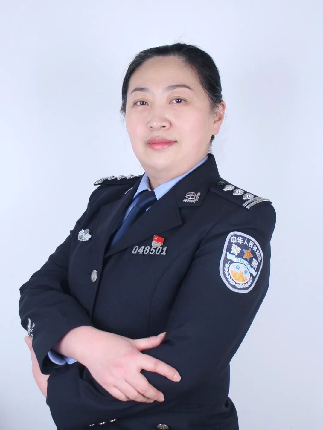 焦燕:春燕衔泥筑起平安巢