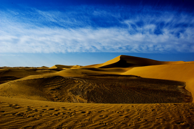 巴丹吉林沙漠风景区图片