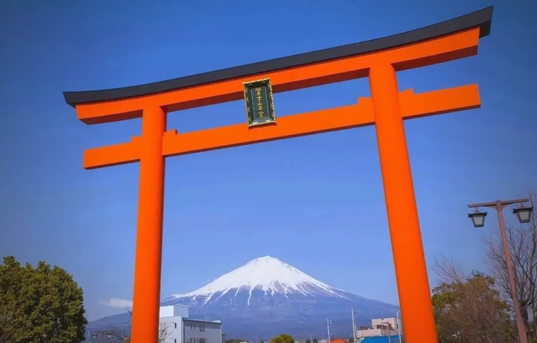 日本神社的标志性建筑