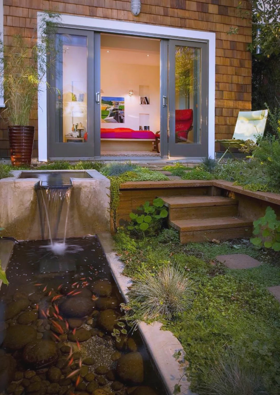 打造庭院鱼池的注意事项与技巧详解