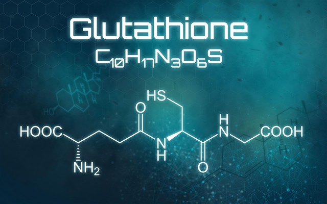 glutathione 副作用 女人想美容护肝又怕有副作用，谷胱甘肽该怎么选怎么吃？