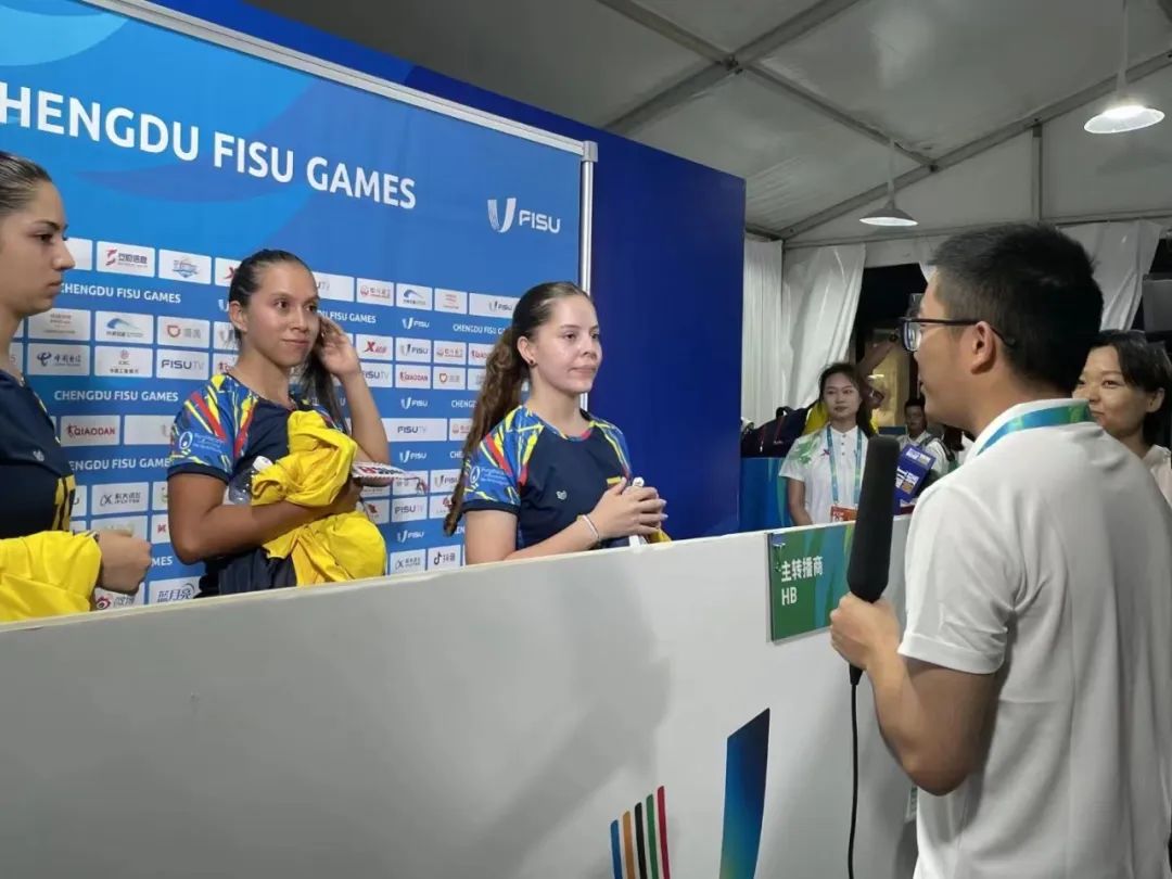 校友系列报道(二)丨严凯:教育就是人点亮人