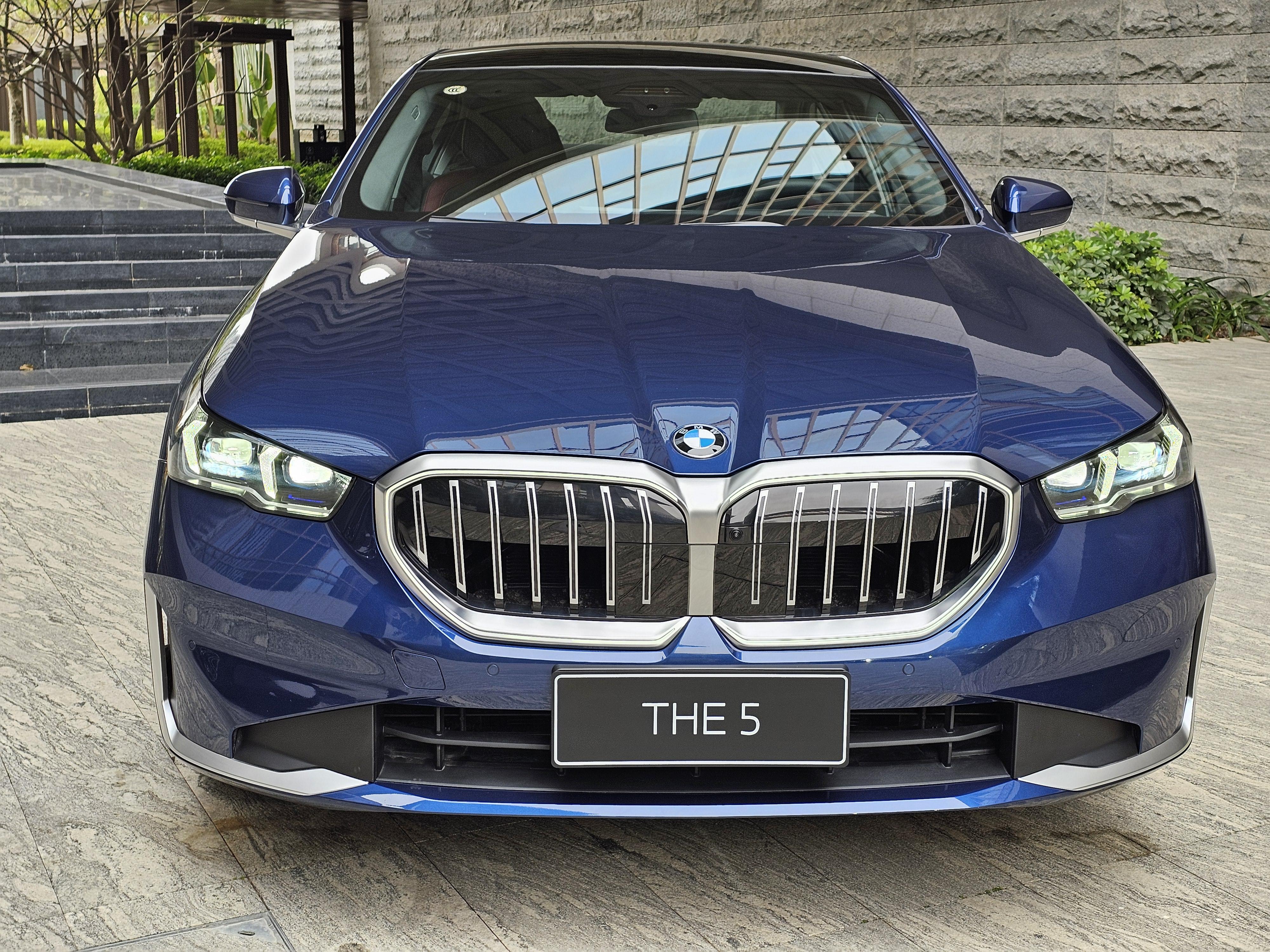 宝马五系车门里面打不开是什么原因