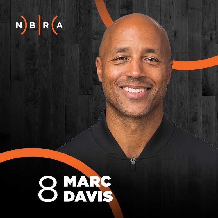 湖勇大战g1主裁为马克-戴维斯 曾"夺走"维金斯对东契奇的隔扣