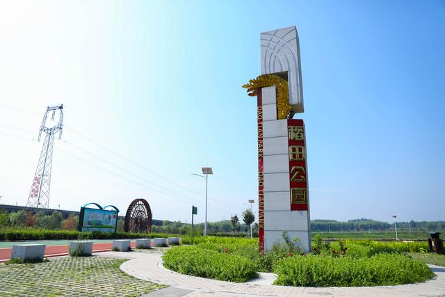 太原市晋源区晋祠镇花塔村:早以前撂荒烂泥滩 现如今葱郁水稻田