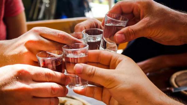 党员干部莫把贪杯当小事