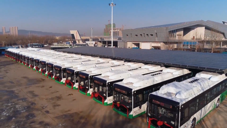 敞亮烟台36台大容量新能源空调公交车上线23路