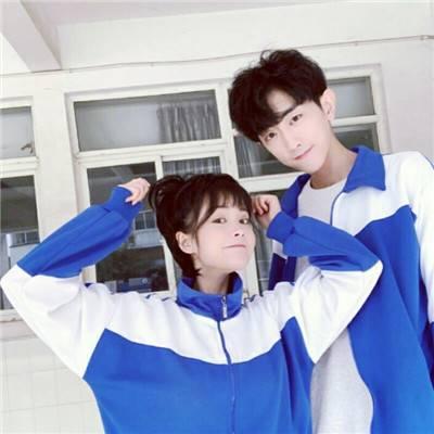头像|情侣头像校服两张照片 送给校园的情侣们了 第