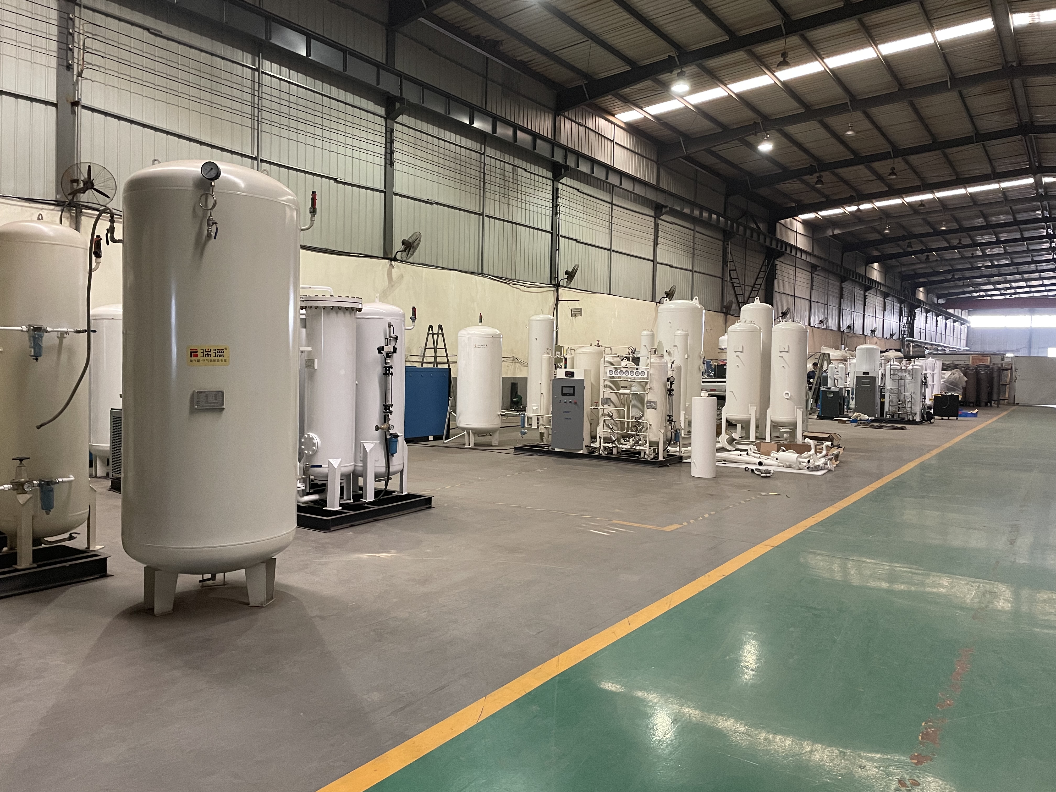 科瑞特医用分子筛制氧设备工作原理