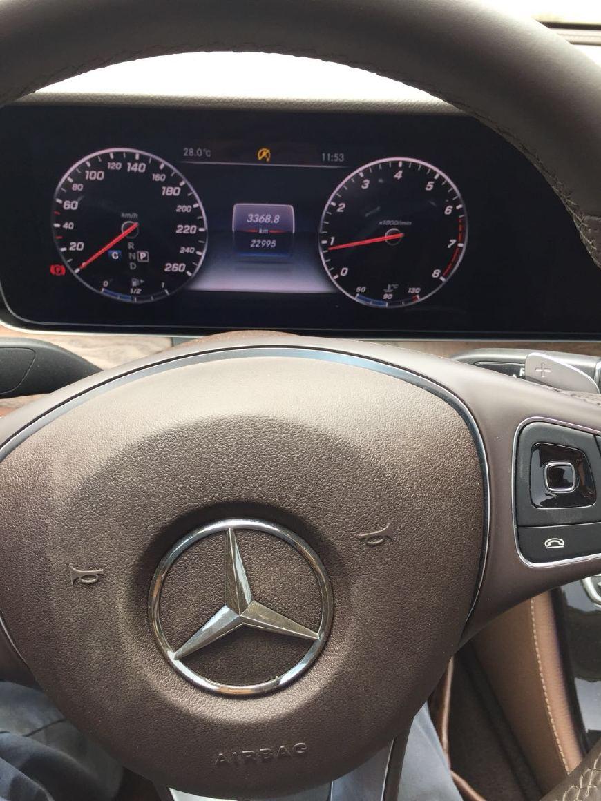 奔驰e300有自动熄火功能吗