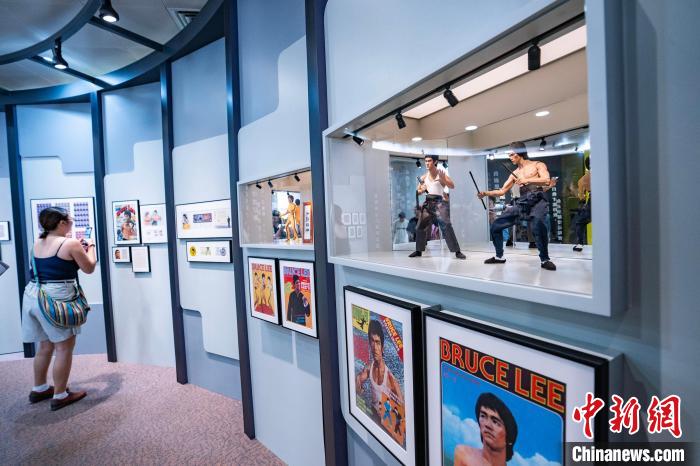 香港文化博物馆推新展 纪念李小龙逝世50周年