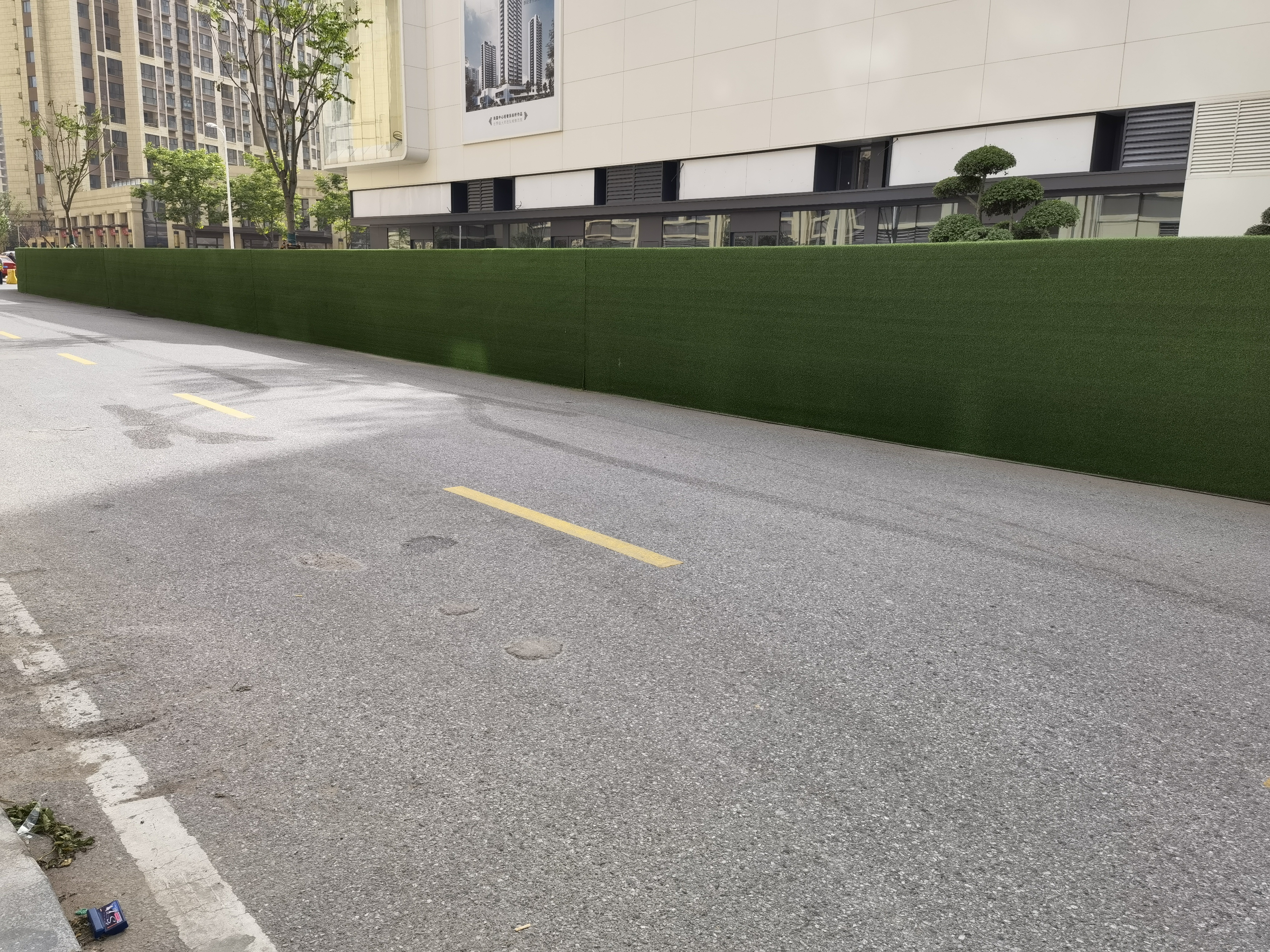 围挡草坪批发价格一平米多少钱?