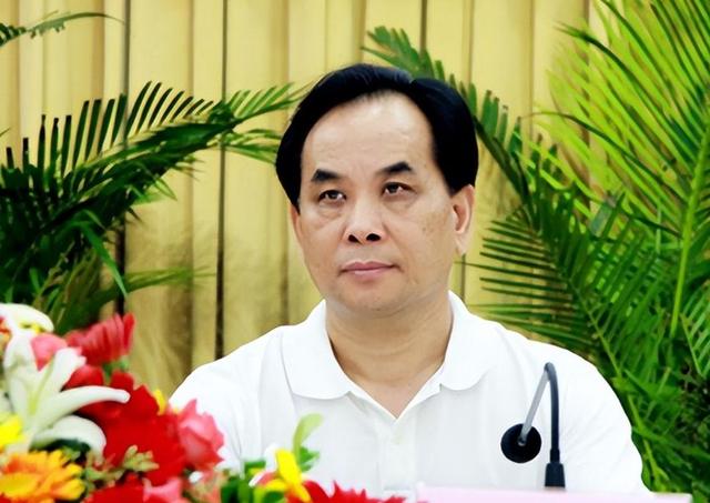 江西"土皇帝"刘积福:疯狂敛财3563万,退休11年后被带走调查