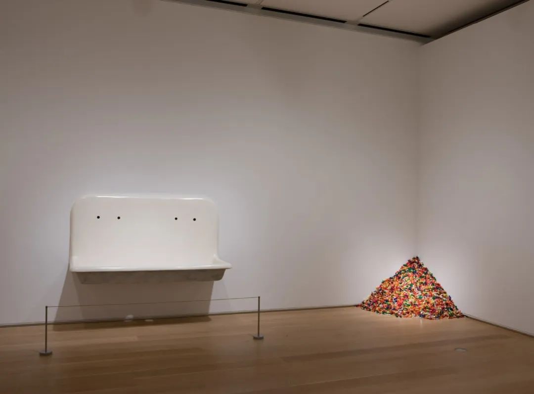 糖果装置《无题》系列古巴裔美国艺术家gonzalez-torres冈萨雷斯