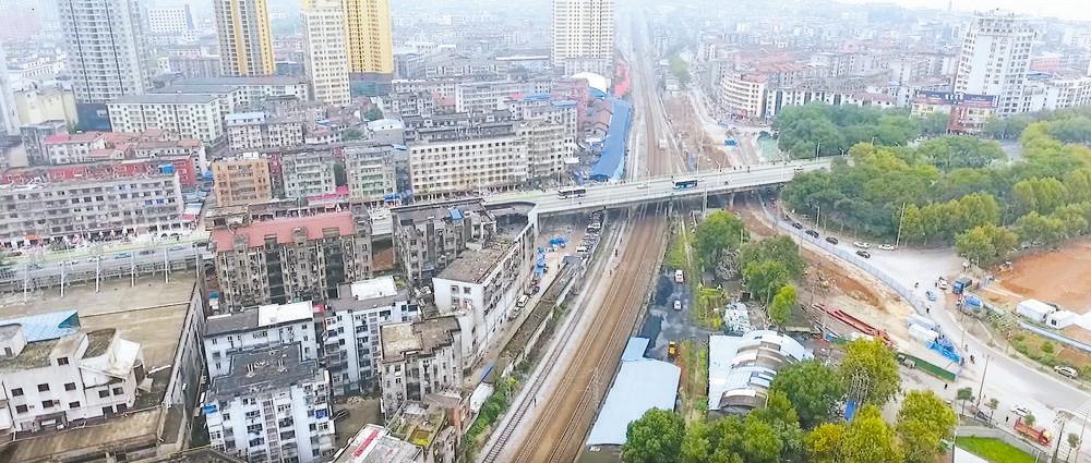 京广铁路岳阳城区段东移总规通过审查