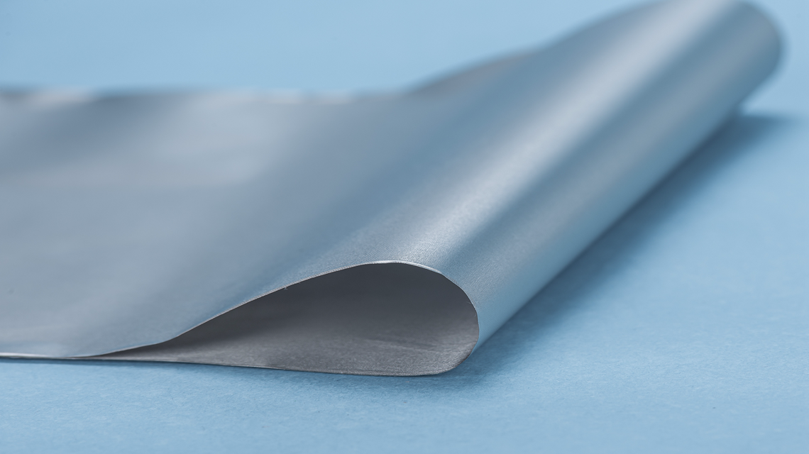 电磁屏蔽材料为什么选导电布?东莞厂家:凭基材就很有优势