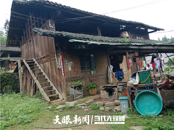 「我的脱贫故事」住上新房等着娶新娘丨天柱县竹林镇棉花村村民邓文章