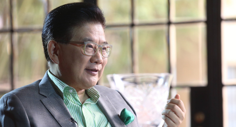 大头男主持人是谁