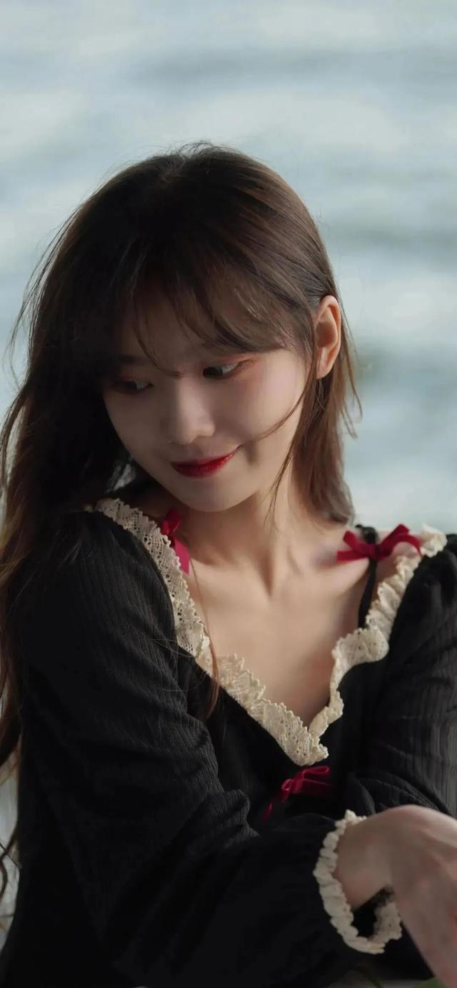 全面屏手机美女壁纸(65)