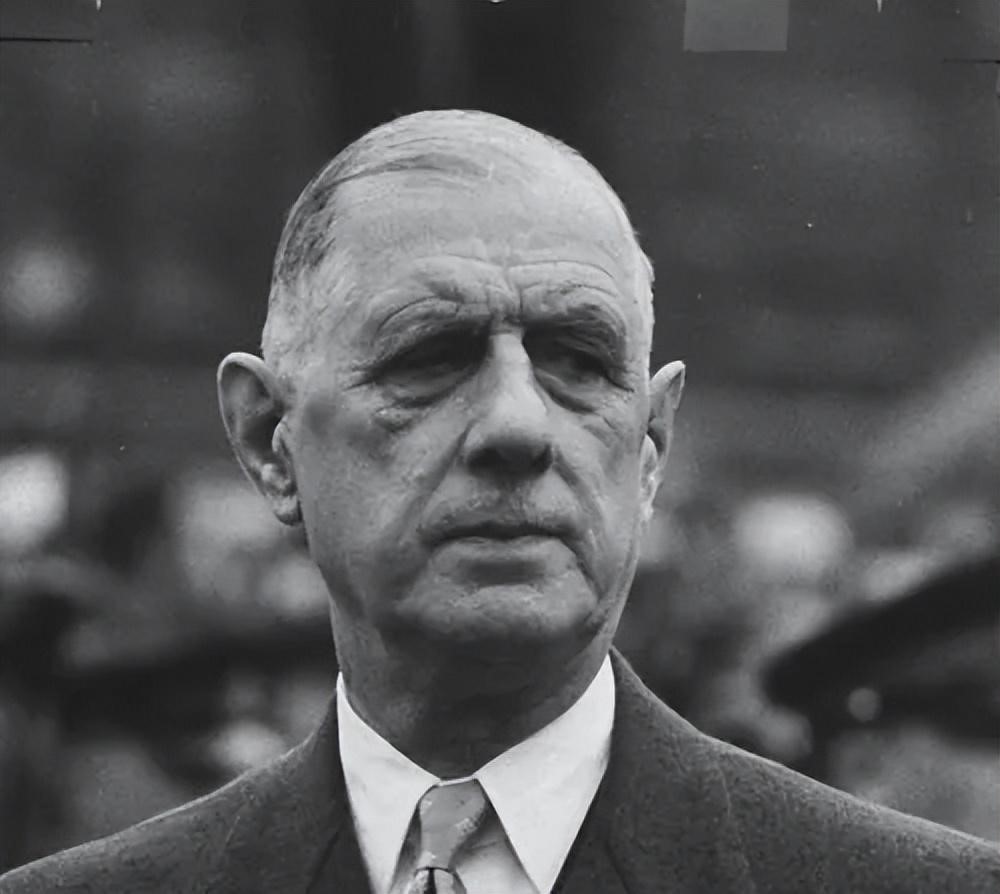 法兰西最后的硬汉:戴高乐将军的辉煌传奇!