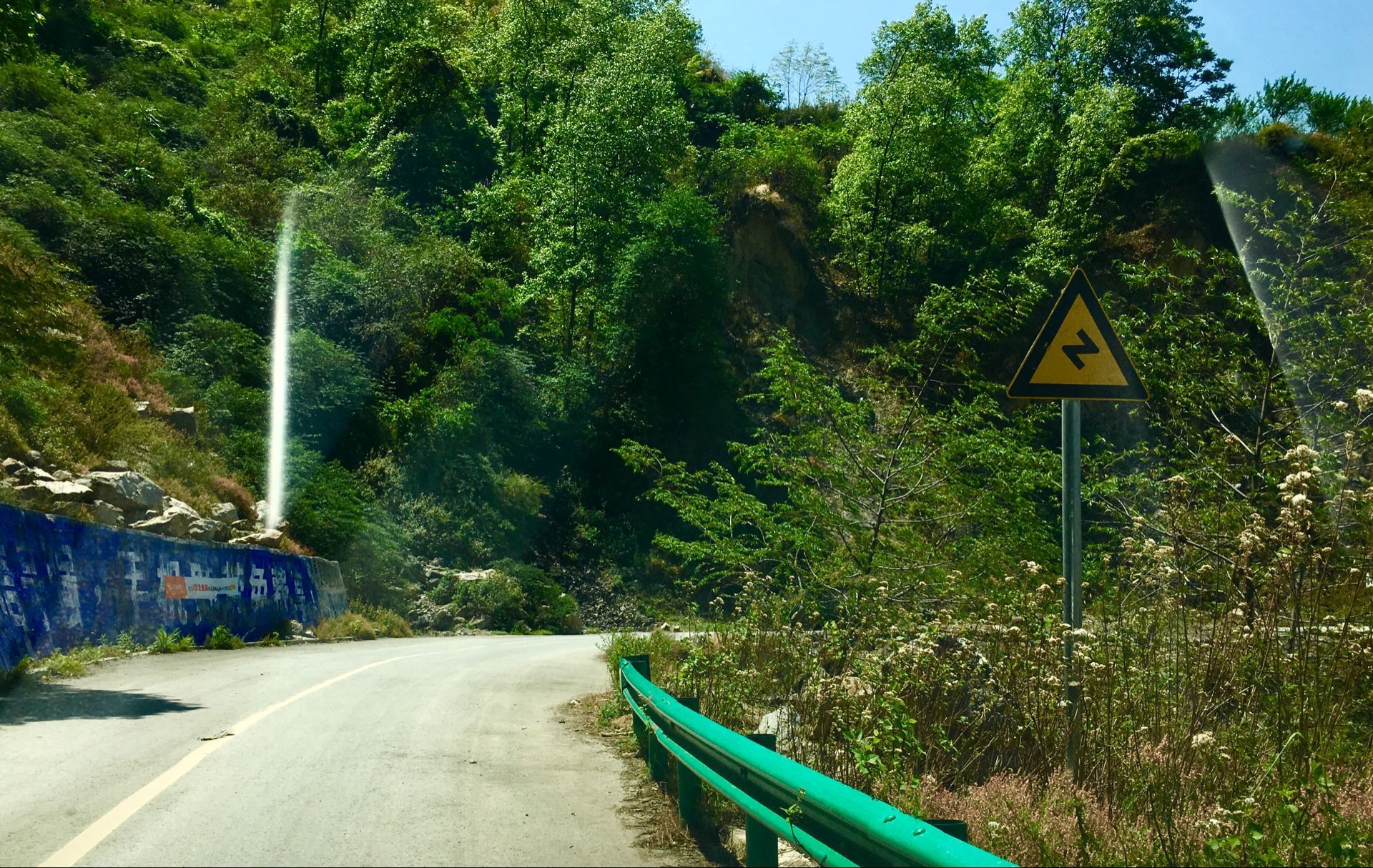 反向弯路与连续弯路有何不同