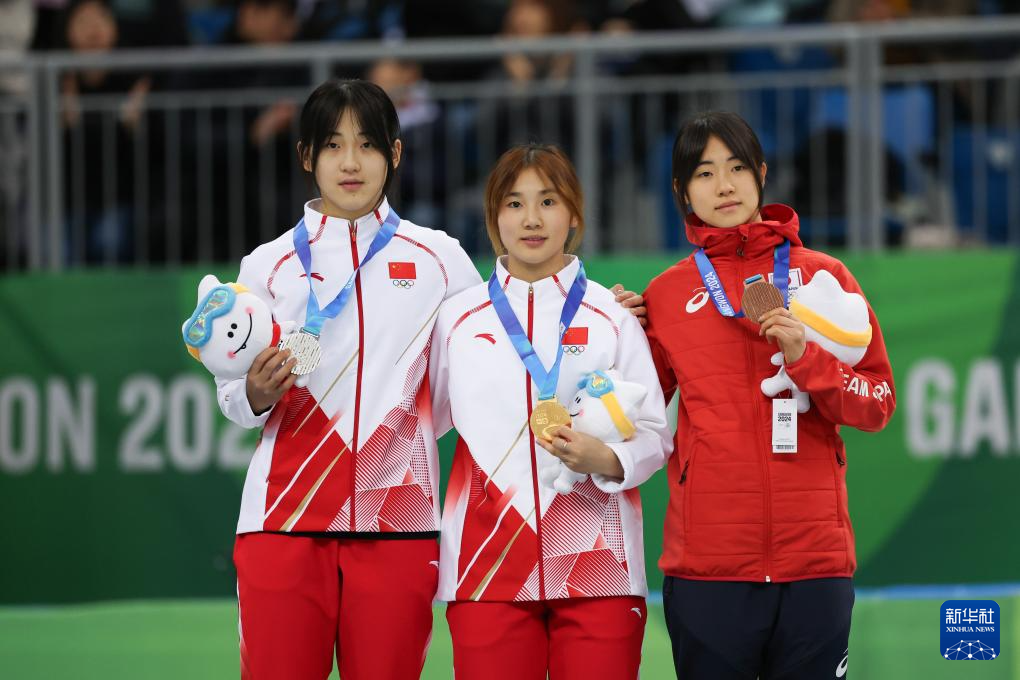 新华社快讯:中国短道速滑运动员杨婧茹夺得中国体育代表团在江原道冬