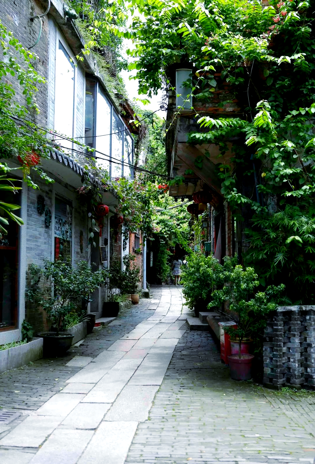 南风古灶:石湾陶瓷文化的百年传承