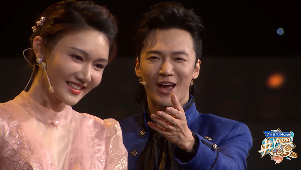 张韬:央视舞蹈首秀,央young之夏中搭档龙洋演绎史上最帅罗密欧