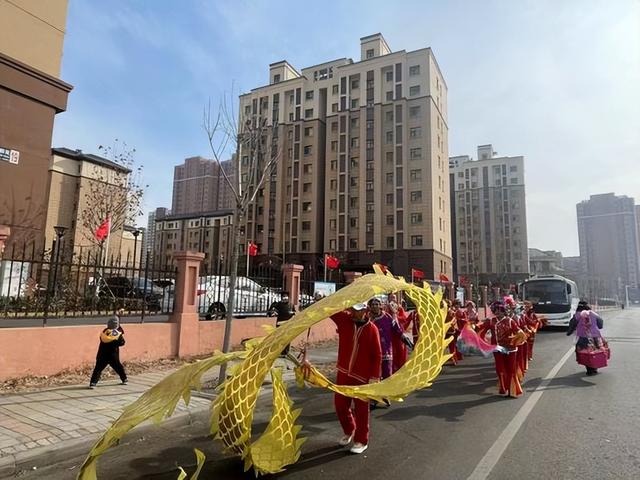 大秧歌舞起幸福年!汉沽街道欢天喜地过新年